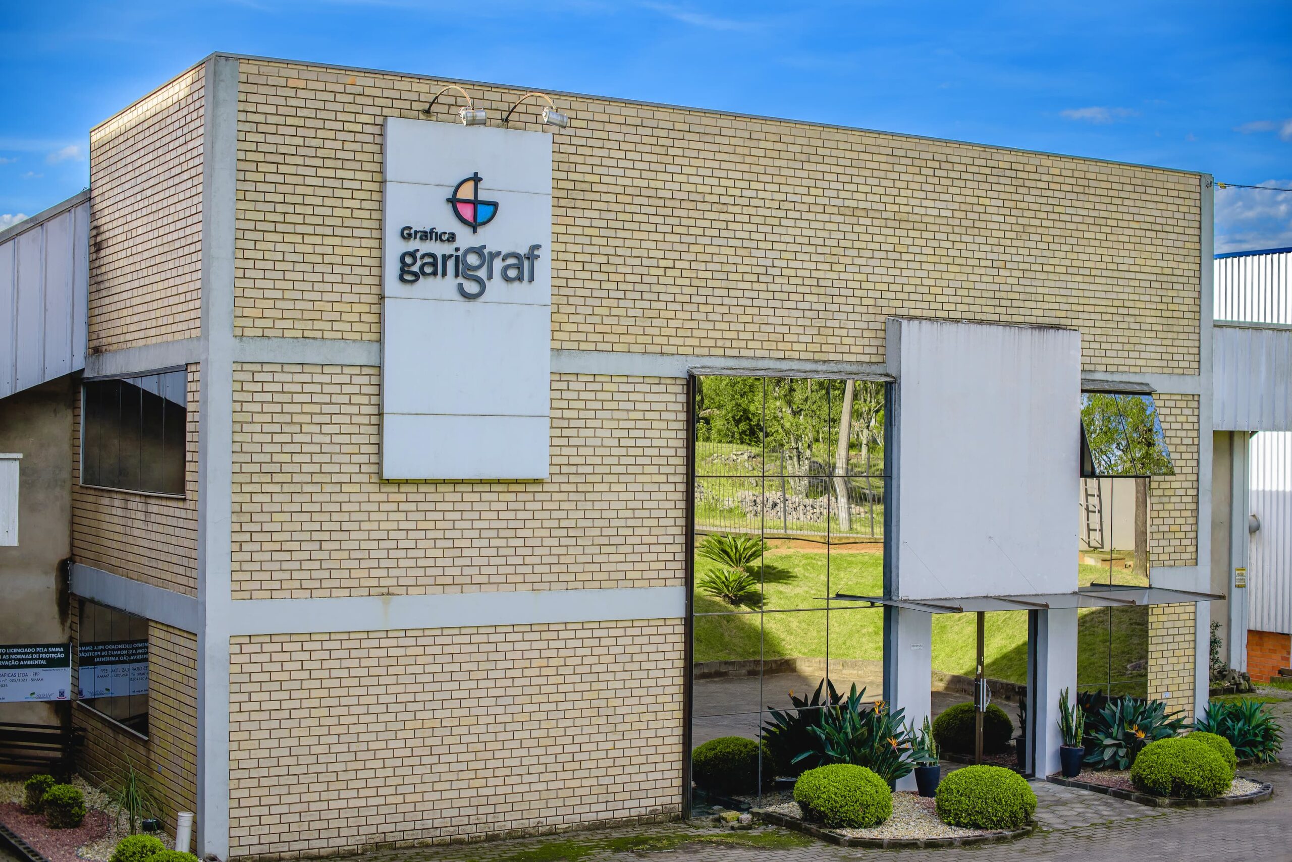 Garigraf Artes Graficas Ltda